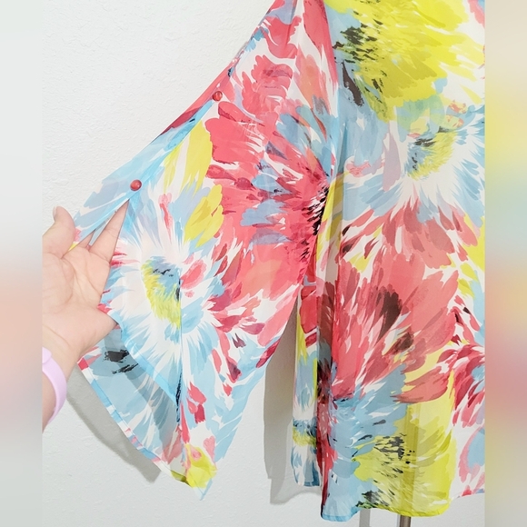 Susan Graver Women's M Sheer Floral Split Sleeve Blouse Top Multicolor Pullover - Picture 3 of 11